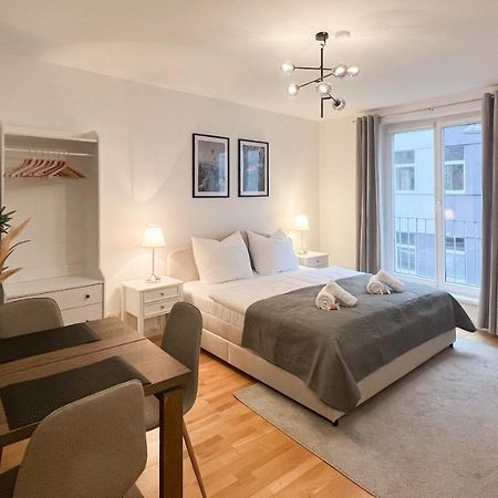 Charming, Modern & Spacious Apartment ウィーン エクステリア 写真